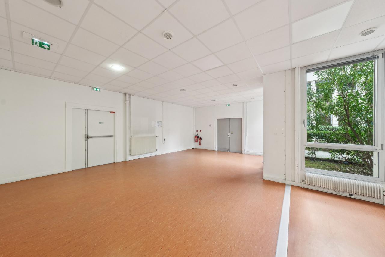 Bureau Paris 602m² Location bureau Paris OLBUR2423588 5